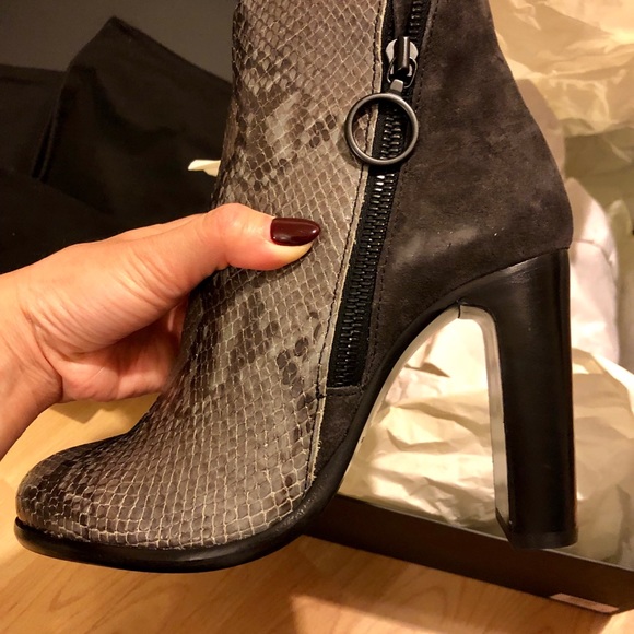 NWT RAG & BONE SNAKESKIN LEATHER AND SUEDE BOOTIES - Picture 3 of 5